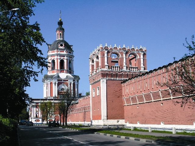 Донской монастырь (рака с мощами святителя Тихона)
