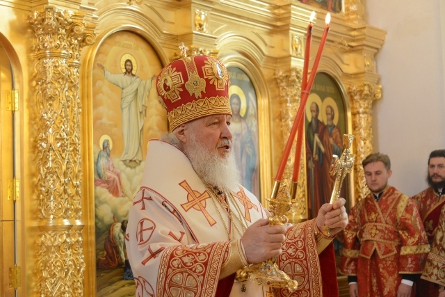 Патриарх Кирилл освятил храм в честь российской армии