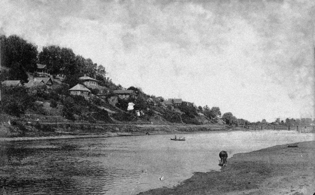 Вид с реки на Козельск. Архивное фото
