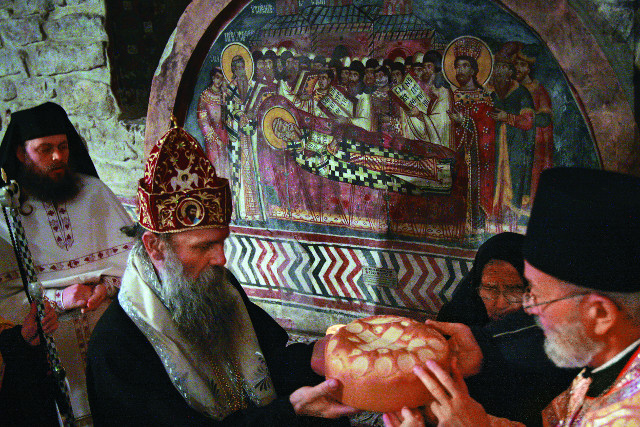 Празднование дня памяти архиепископа Сербского Саввы II
