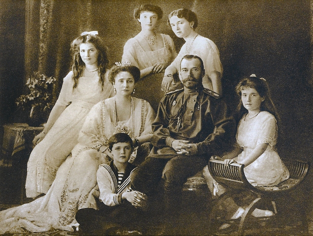 Один из последних снимков царской семьи