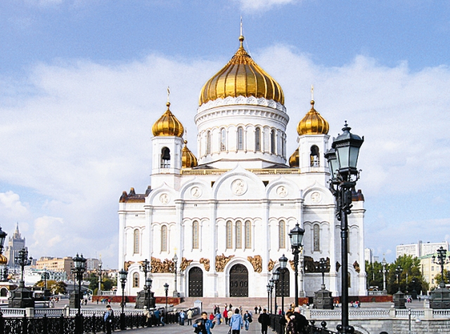 Воссоздание Храма Христа Спасителя в Москве (соавтор);