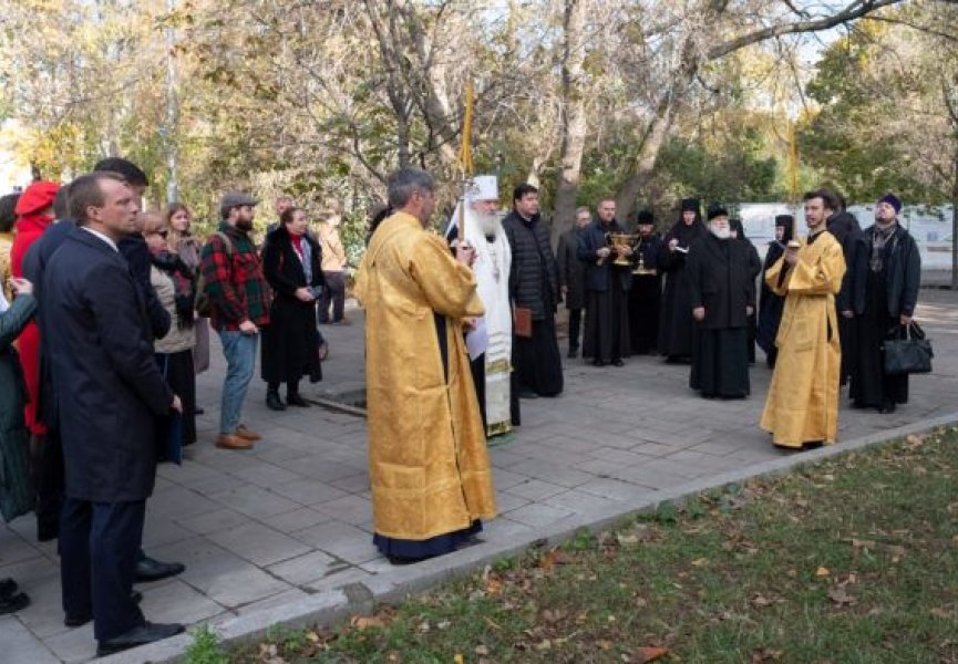 ОСВЯЩЕНИЕ ПАМЯТНОГО ЗНАКА НА МЕСТЕ СТРОИТЕЛЬСТВА ЭВМЦ ГИМ