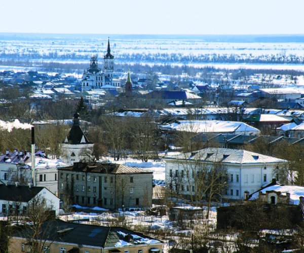 На высоком берегу Иртыша