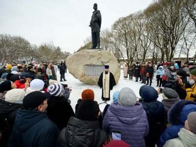 В Пскове освятили памятник святому благоверному князю Довмонту-Тимофею